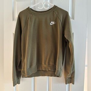 Classic Nike Sweatshirt
